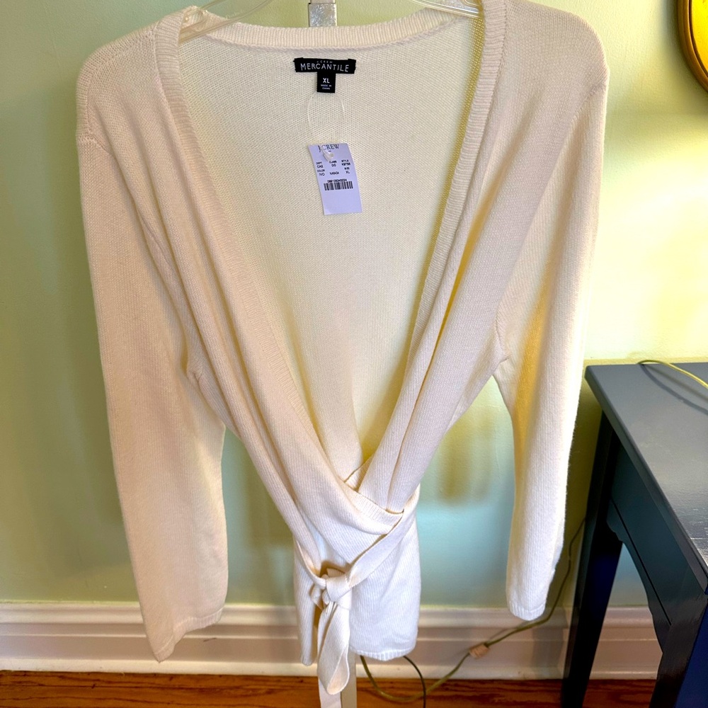 Size XL cream NWT wrap sweater from Jcrew factory